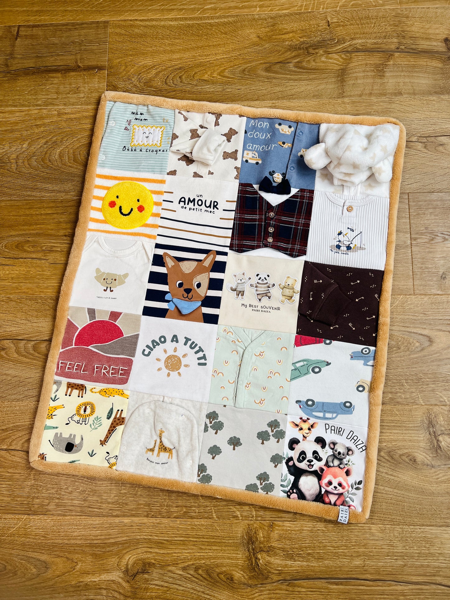 Couverture souvenir Small couleur camel