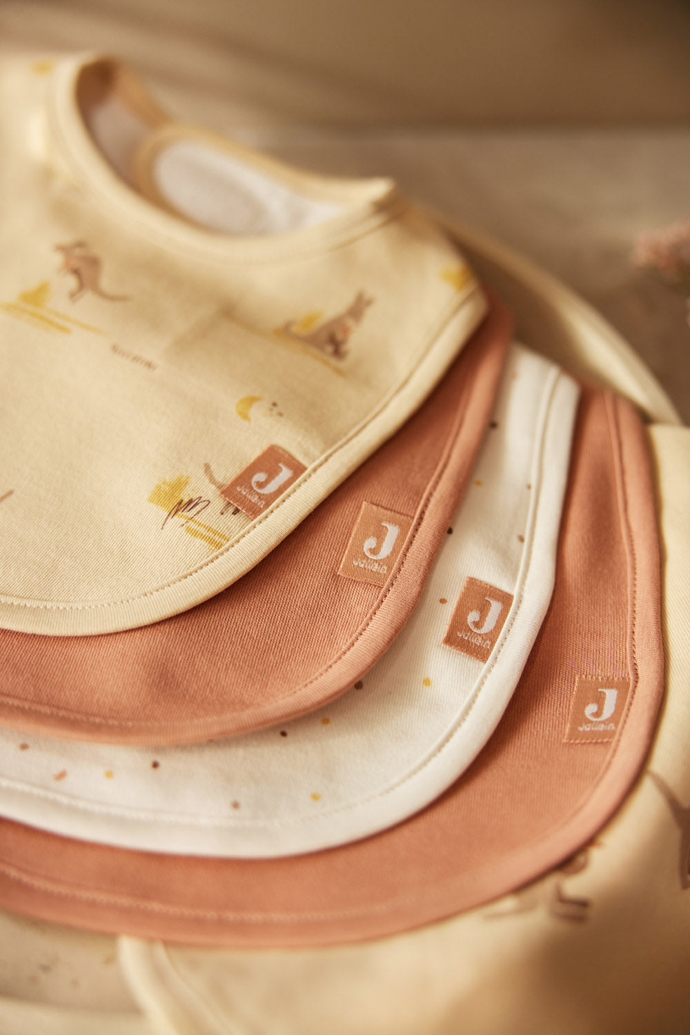 Bavoirs bébé imperméables Kangaroots – Lot de 5 | Jollein